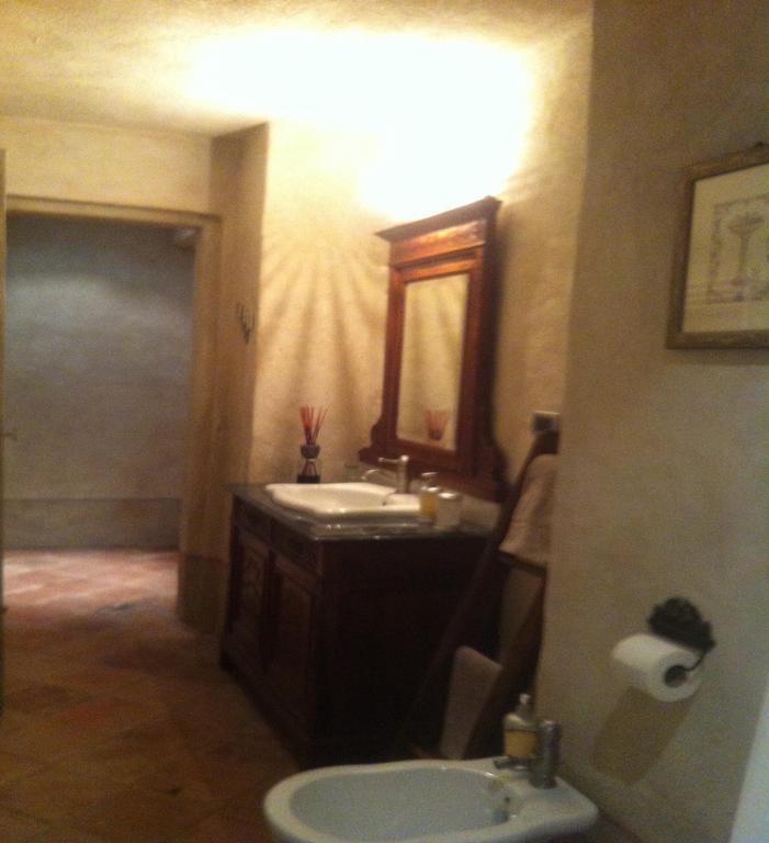 Le Maddalene B&B アヴィリアーナ 部屋 写真